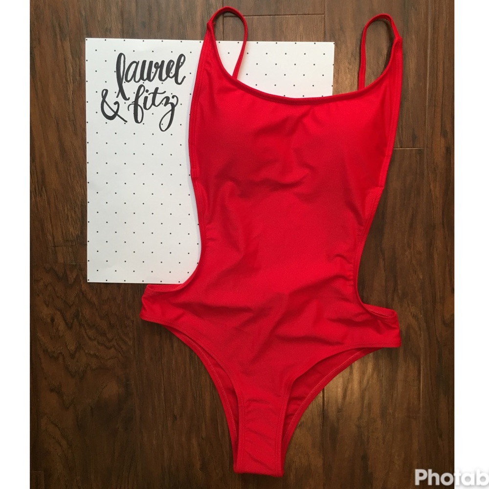 Sunny & Co “Pamela” Red Suit